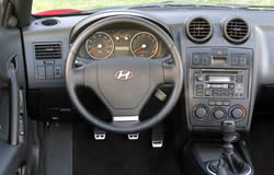 Hyundai Tiburon - dashboard layout