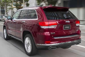 Grand Cherokee Summit - rear view